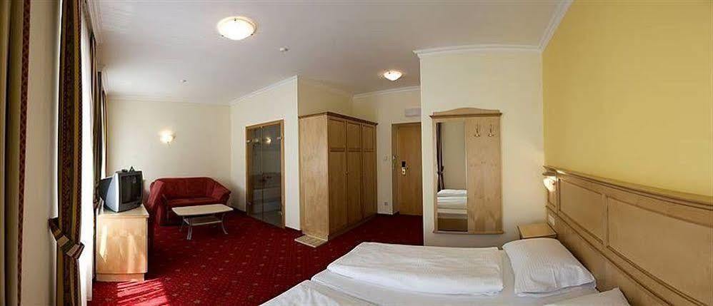Aktivhotel Weisser Hirsch 4* Mariazell